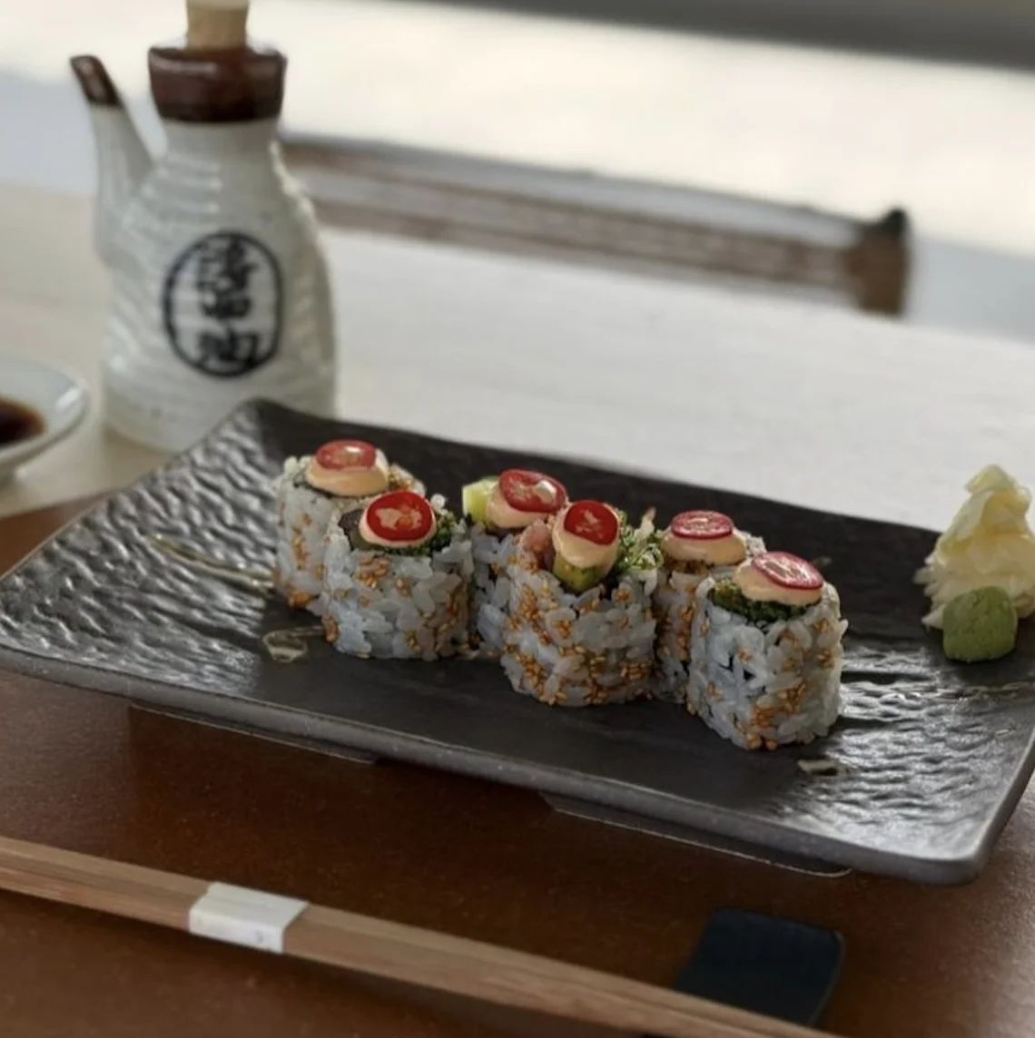 Spicy maguro sushi at OIKOS